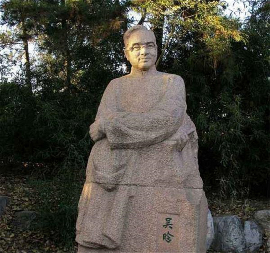 吴晗简介（1958年发掘定陵后，吴晗得寸进尺想挖明长陵，周恩来听后沉默良久）