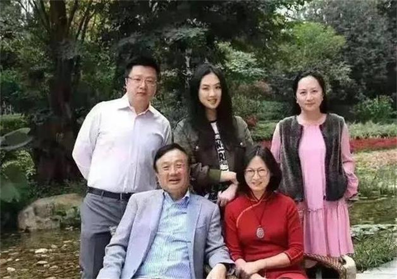 姚凌的简介（任正非的第二任妻子，比任正非小30岁，曾是他的得力秘书）