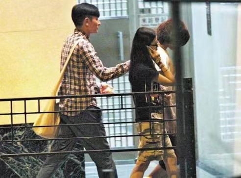 朱丽倩简介（被藏23年，46岁为刘德华生女，今苦尽甘来无遗憾）