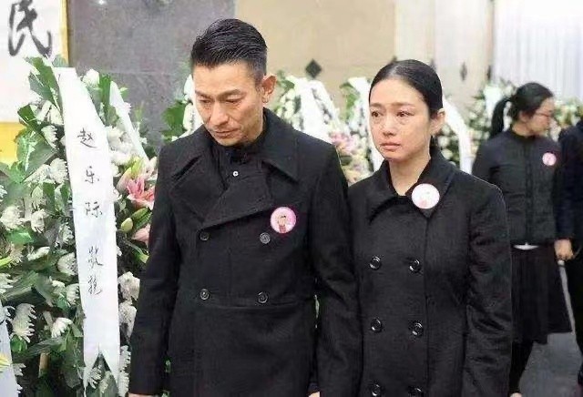 朱丽倩简介（被藏23年，46岁为刘德华生女，今苦尽甘来无遗憾）