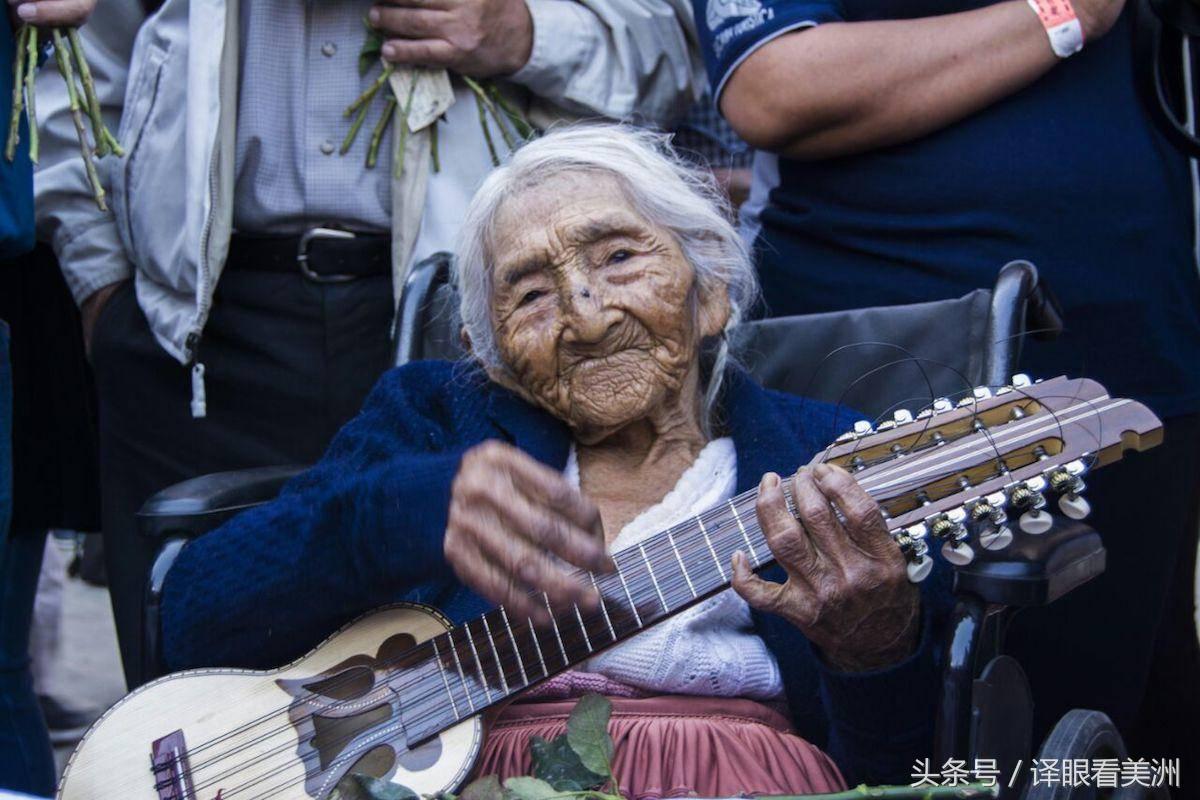 世界上最老的人是谁(活过世界大战，终生未嫁，118岁老奶奶破纪录成世上最长寿的人！)