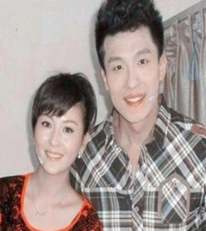 孙艺洲的老婆是谁(孙艺洲结婚近10年，妻子曾客串过《爱情公寓》)