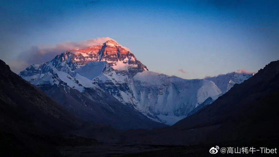 珠穆朗玛峰第一个登顶的人是谁（历史上的今天，人类第一次登上珠穆朗玛）